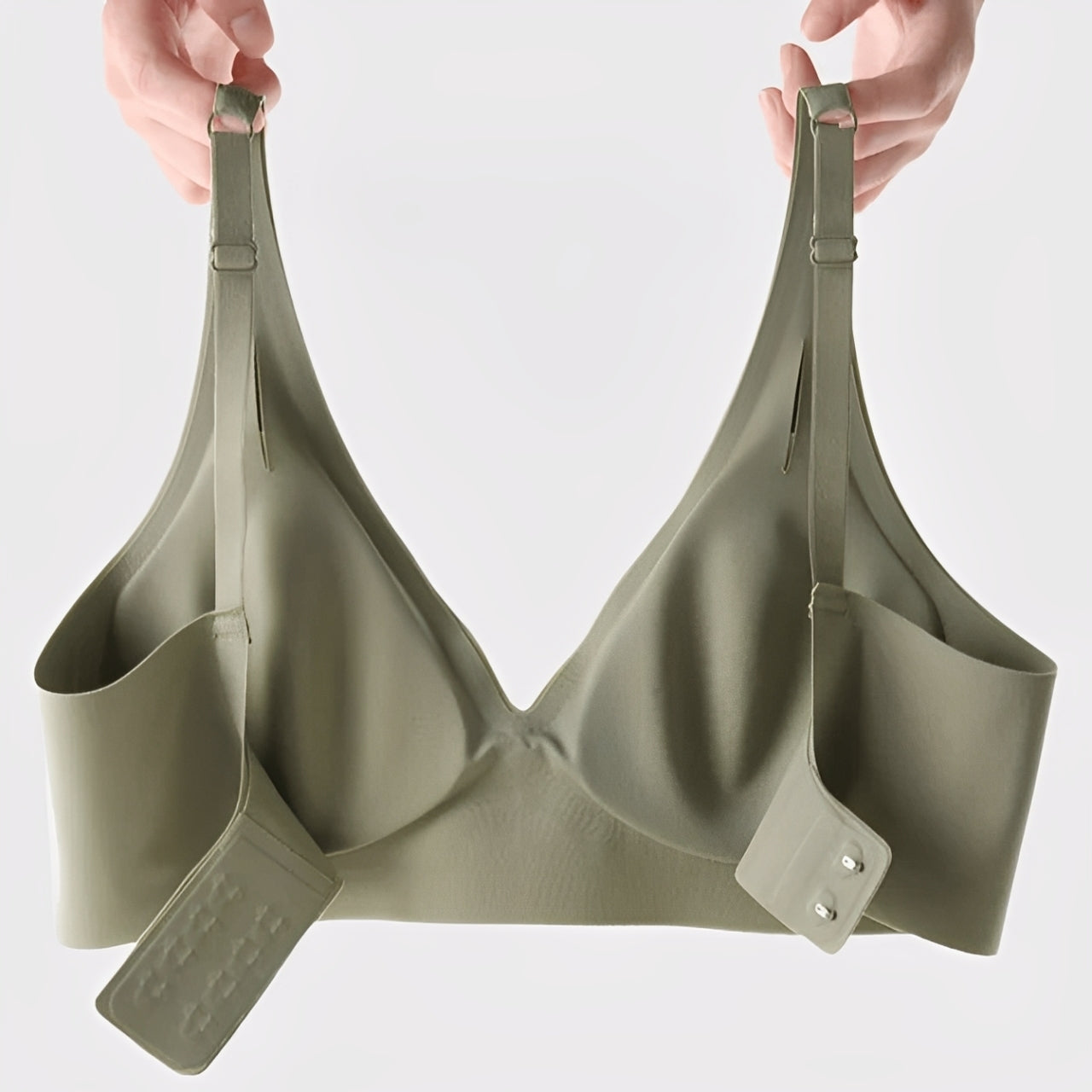 Halt auch ohne Bügel/Das elastische Unterbrustband verleiht perfekten Halt - ganz ohne zu drücken oder einzuschneiden.